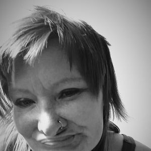 Meet your Posher, Casey